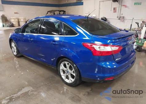 2013 Ford Focus Titanium from USA, damaged, VIN 1FADP3J23DL207989
